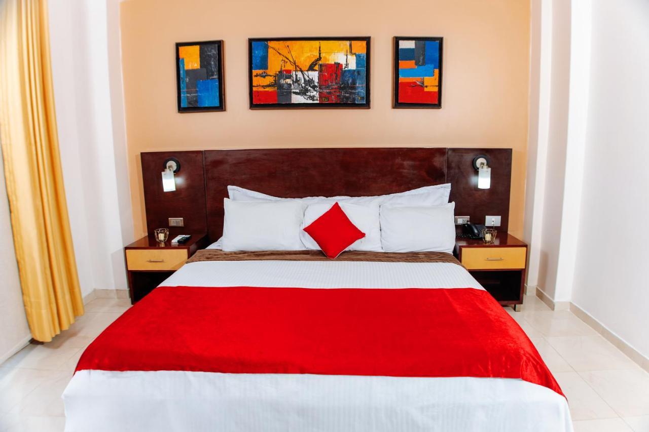 Hotel Luxor Кукута Екстер'єр фото